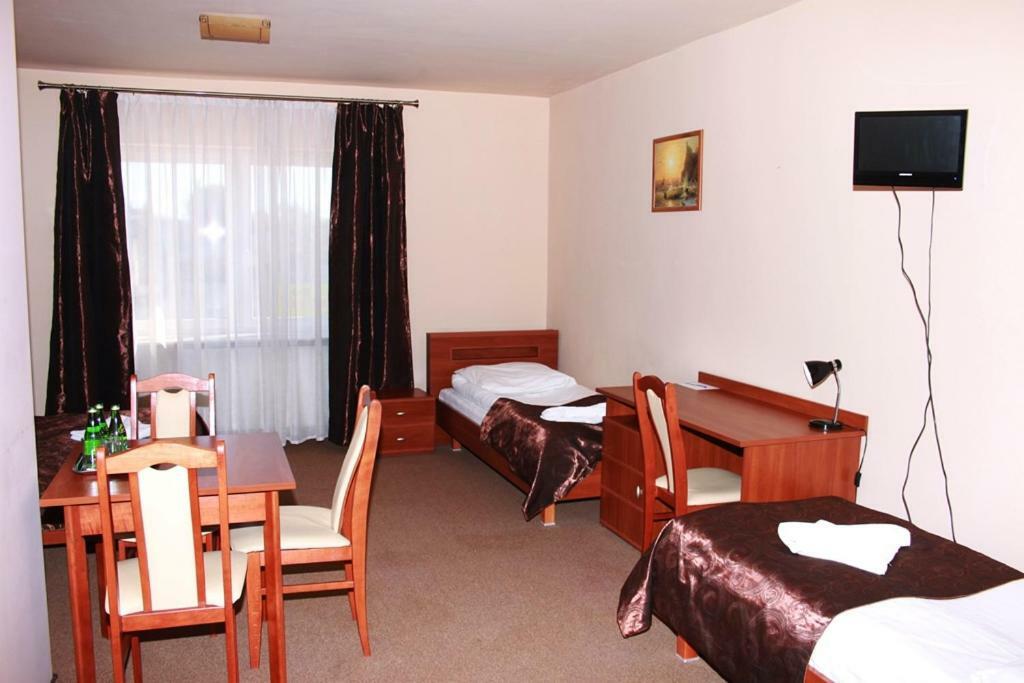 Hotel Astor Radom Extérieur photo